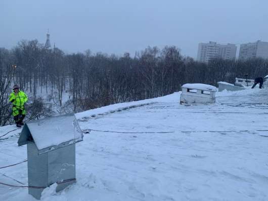 Чистка снега с кровель и многое другое в Москве фото 7