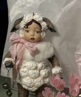 Елочная игрушка овечка