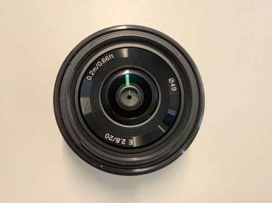 Широкоугольный объектив Sony E 20 мм F2.8 в Тюмени фото 10