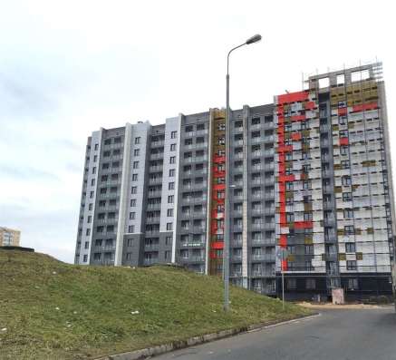 Продам однокомнатную квартиру в Тверь.Жилая площадь 42  кв.м.Этаж 4.Есть Балкон.