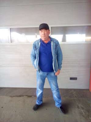 Олег, 46 лет, хочет пообщаться