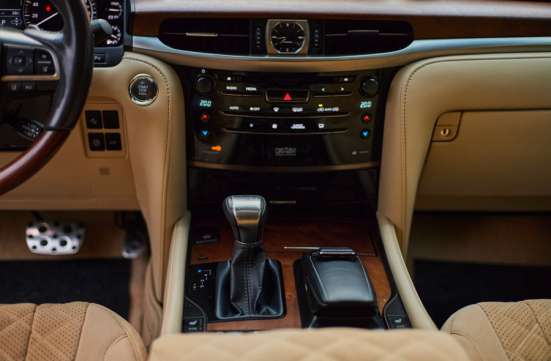 Продам Lexus LX570 в Уссурийске фото 7