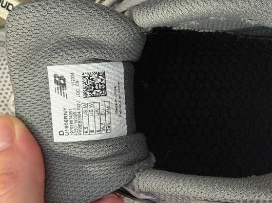 Кроссовки New Balance в Москве