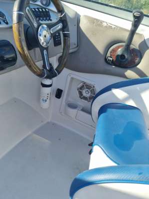 Crownline 250 BR (Bowrider) в Москве фото 6