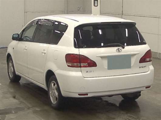 Toyota Ipsum в Владивостоке фото 4