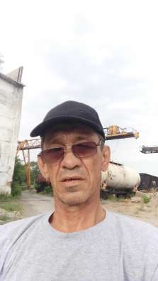 Иван, 47 лет, хочет познакомиться