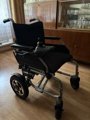 Кресло-коляска с электроприводом Ortonica Pulse 110