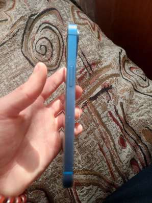 продам айфон 13