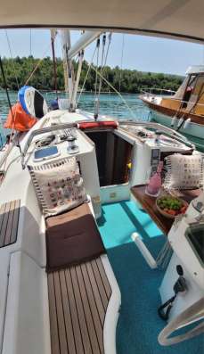 Beneteau Oceanis 361 - парусная яхта фото 7