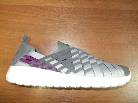 Кроссовки NIKE