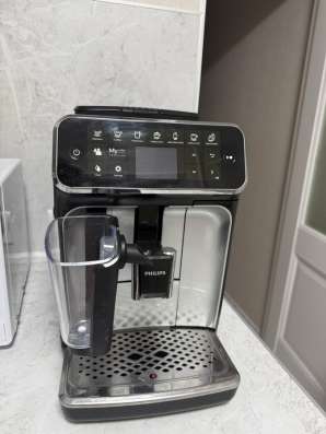Кофемашина Phillips series 4300