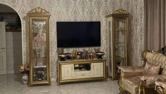 Витрины шкафы витрины