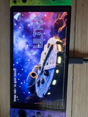 ПРОДАМ Nintendo Switch Oled прошитая в Москве