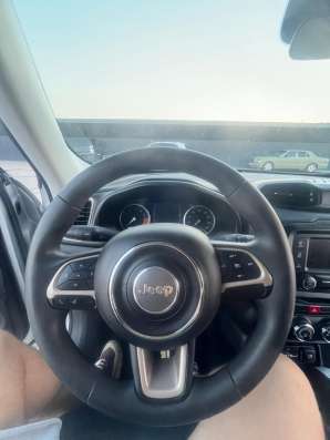 Jeep Renegade 2016 фото 5