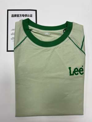 Футболка Lee