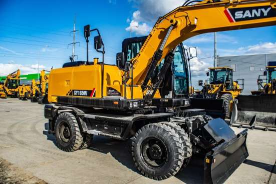 Экскаватор колесный SANY SY165W / 2025