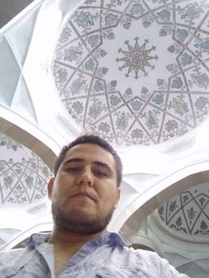 Манучер, 33 года, хочет пообщаться в Москве