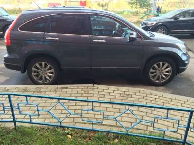 шикарный автомобиль Honda CR-V в Дмитрове фото 4