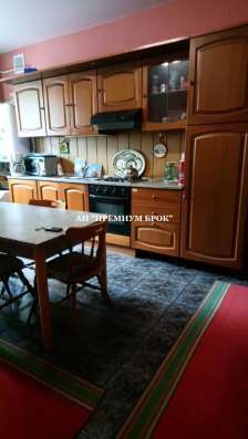 Продам дом в Волгоград.Жилая площадь 232  кв.м.Есть Электричество.