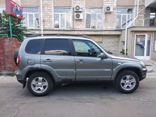 Компания продает Chevrolet Niva