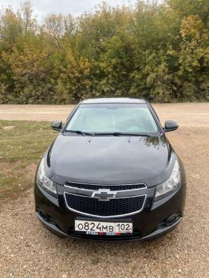 Chevrolet Cruze LS, 2012