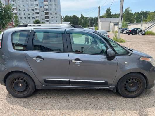 Продам Ситроен С3 Picasso в Казани