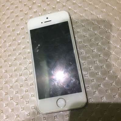 Продам iPhone 5s, 16gb, gold