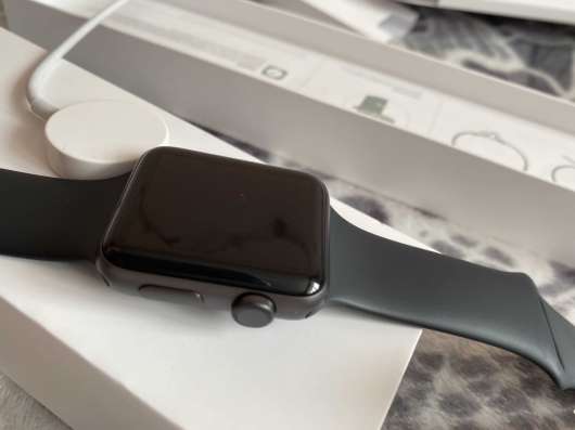 Продам Apple Watch 3 series 42mm в Хабаровске фото 8