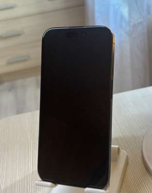 Продается iPhone 15 Pro , 128 ГБ , цвет темно-синий. в Казани