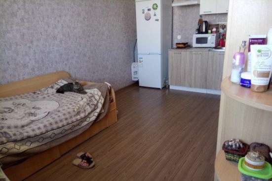 Продам однокомнатную квартиру в Краснодар.Жилая площадь 38  кв.м.Этаж 11.Дом монолитный.