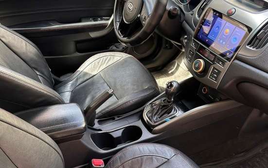 Kia Cerato Koup 2012