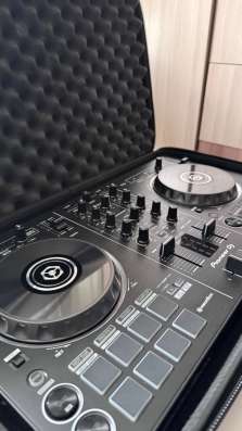 DJ - контроллер