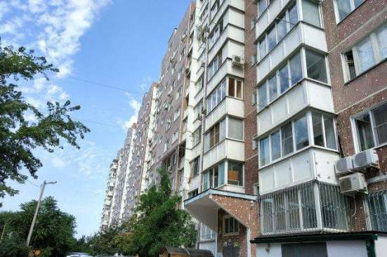 Продам однокомнатную квартиру в Краснодар.Жилая площадь 40  кв.м.Этаж 1.Дом кирпичный.