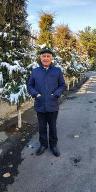 Alimkhan, 49 лет, хочет пообщаться