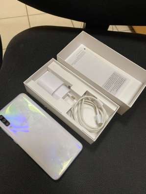 Samsung Galaxy A70 128gb в Санкт-Петербурге