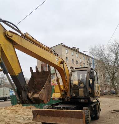 Экскаватор ТВЭКС ЕК-12 в Москве фото 6