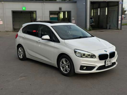 Продам BMW 2 series