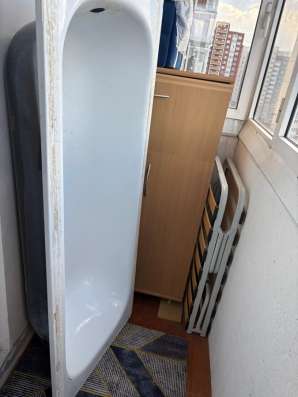Продам акриловую ванну