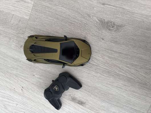 Машинка Lamborghini на пульте управления