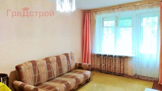 Продам трехкомнатную квартиру в Вологда.Жилая площадь 60  кв.м.Дом кирпичный.Есть Балкон.