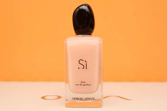 Giorgio Armani Si Fiori