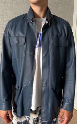 Кожаная куртка Armani Collezioni