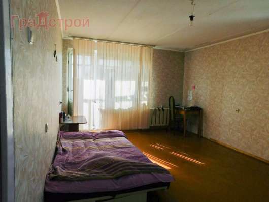 Продам трехкомнатную квартиру в Вологда.Этаж 5.Дом кирпичный.Есть Балкон. в Вологде
