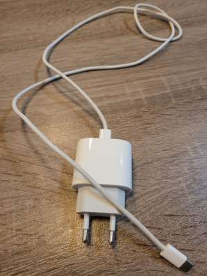 Продам iPhone 16pro в Донецке фото 3