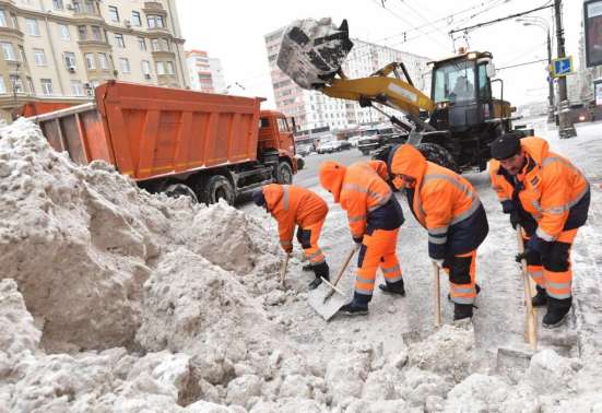 Уборка снега в Перми фото 6