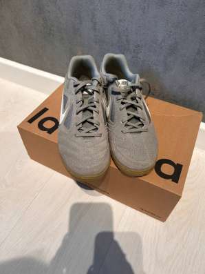 Кроссовки Nike