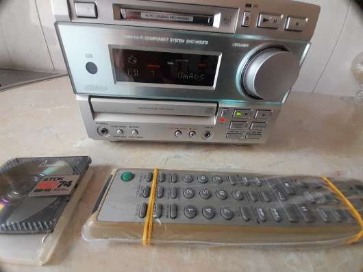 Sony DHC-MD373 — Made in Japan