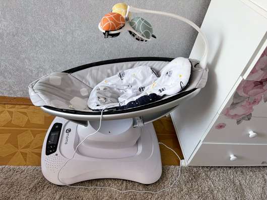 Детская качеля электронные 4moms