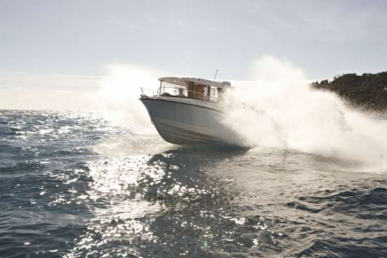 Quicksilver 675 Pilothouse в Москве фото 4