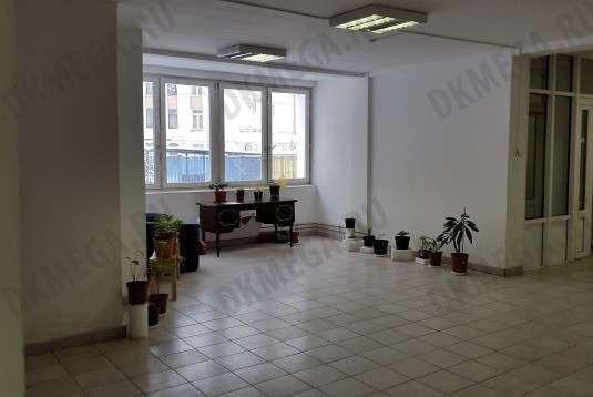 Продам трехкомнатную квартиру в Красногорске. Жилая площадь 107 кв.м. Этаж 5. Дом монолитный.